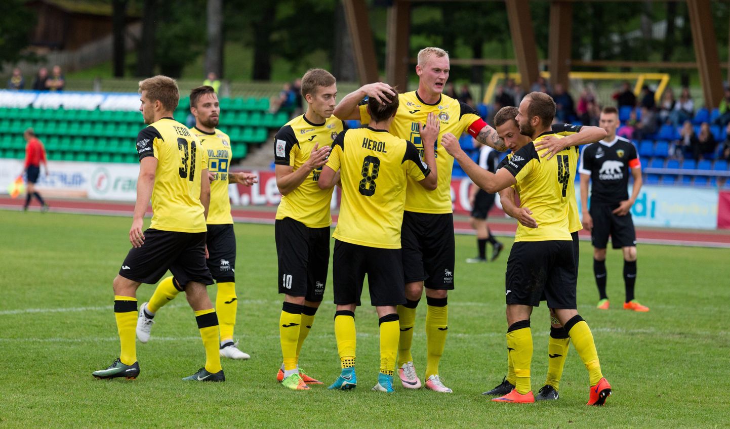 Viljandi Tuleviku jalgpallimeeskond mängib Eesti kõrgliigas.