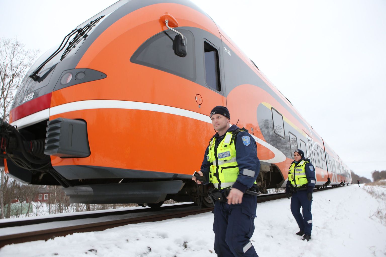 Hukkunuga rongiõnnetus Viljandimaal.