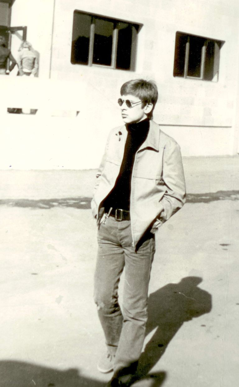 Andres 1980. aastate alguses klassiekskursioonil.