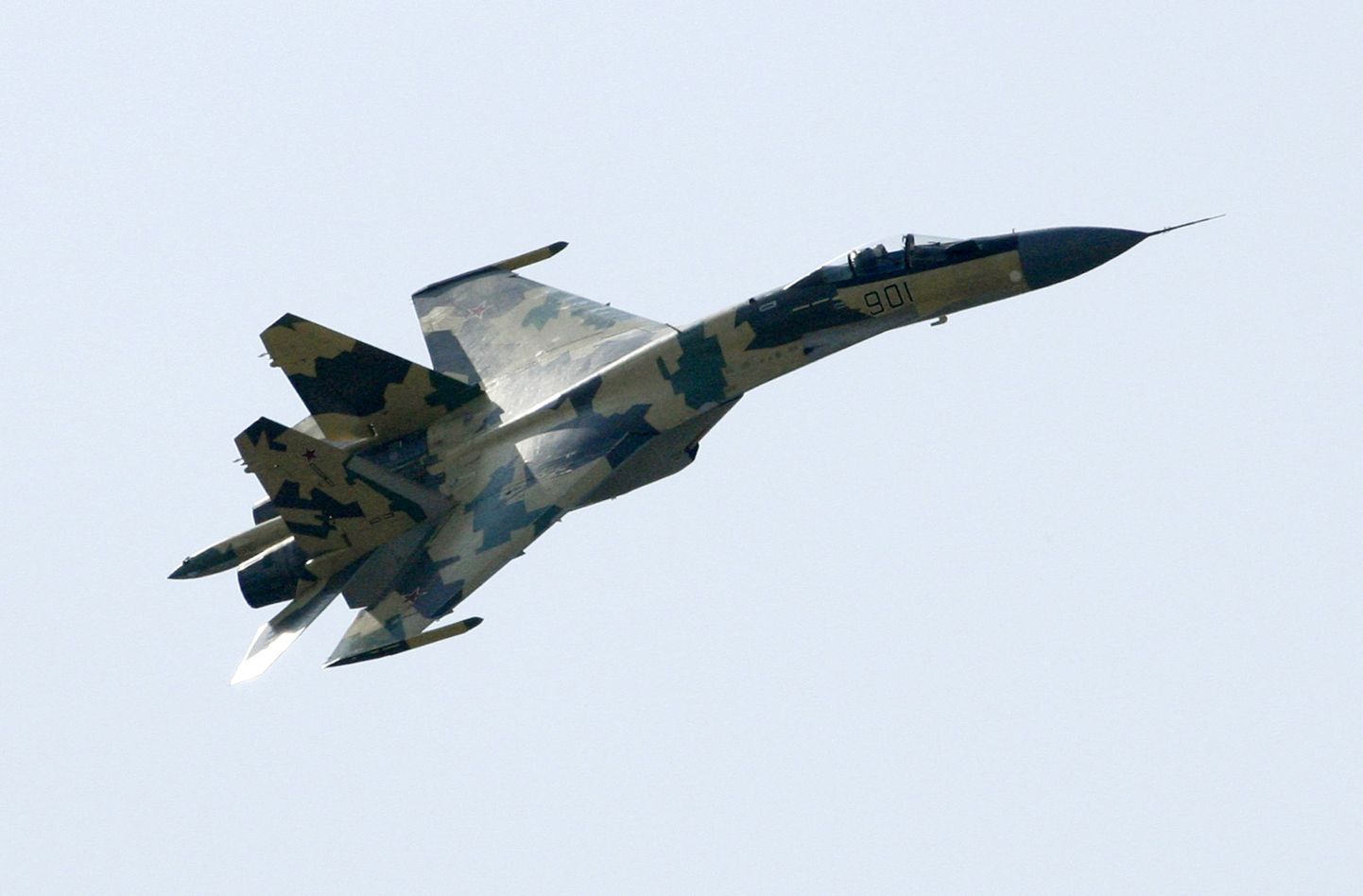 Hävituslennuk Su-35.