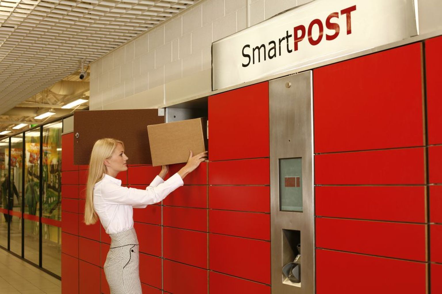 Smartposti pakiautomaat.