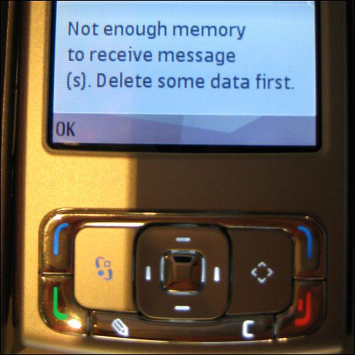 Üks sõnum suudab halvata Nokia nutitelefoni SMS-funktsiooni.