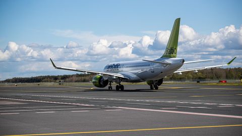  airbaltic    