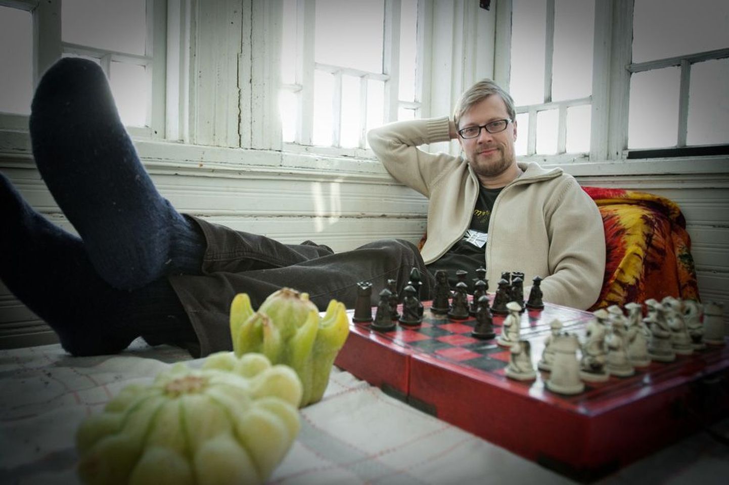 Mika Keränen peab raamatu kirjutamist malemänguks iseenda ja kujuteldava lugeja vahel, sest pidevalt tuleb mõelda paar käiku ette, olles nii enda kui ka lugeja rollis.