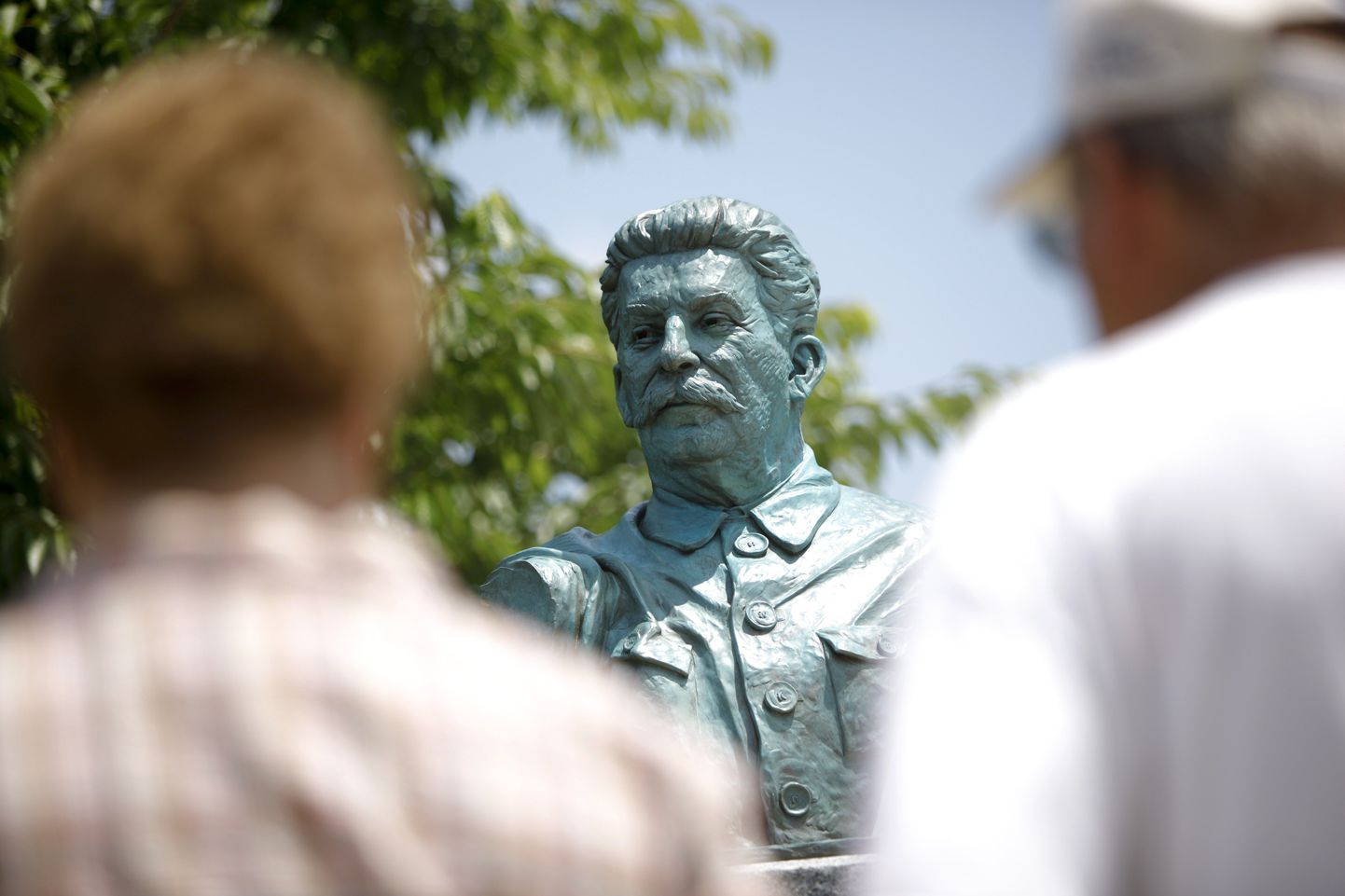 Бюст Сталина в мемориальном парке города Бедфорд, штат Вирджиния, США. Установлен в июне 2010.