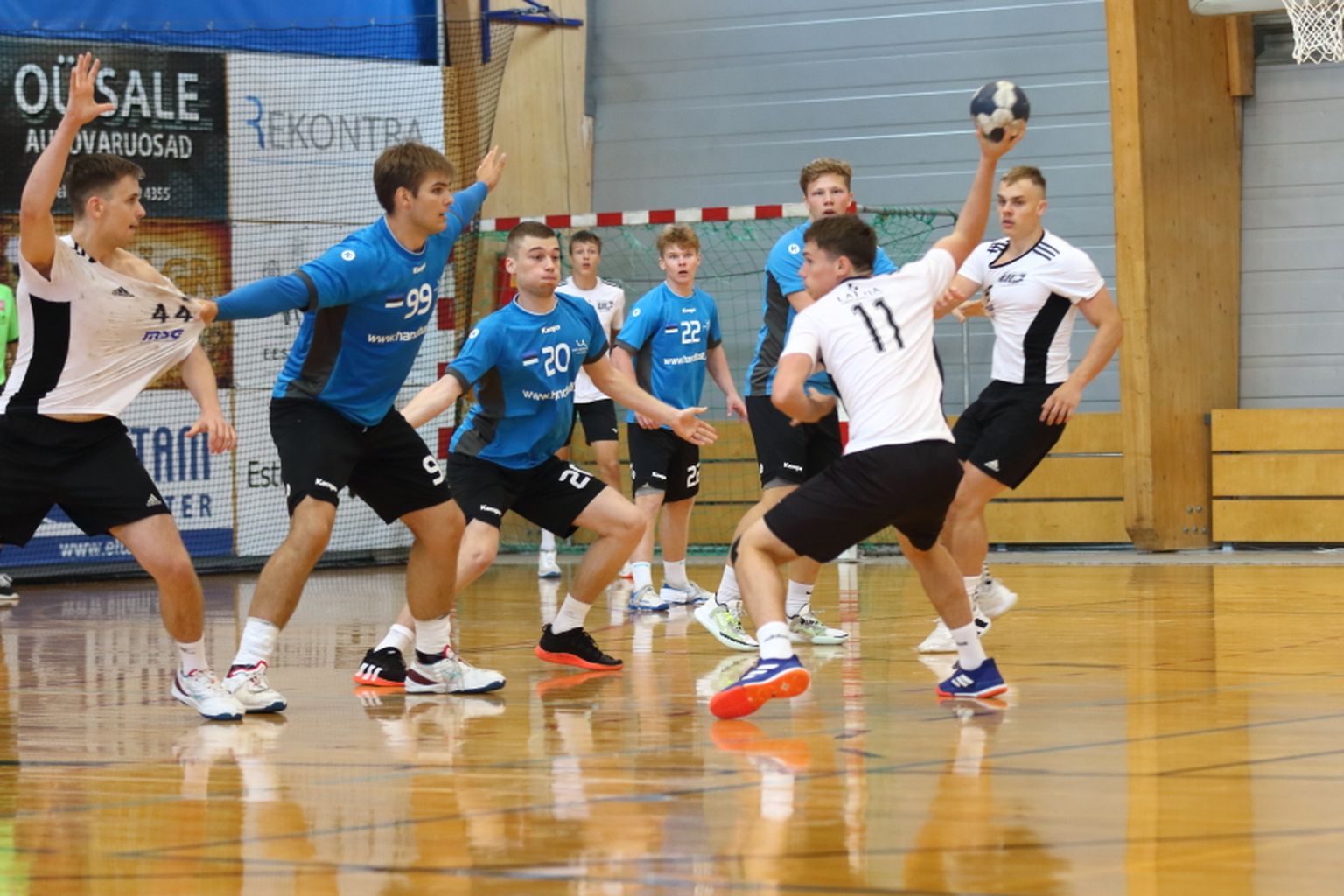 U18 koondis sõprusmängus Läti koondisega.