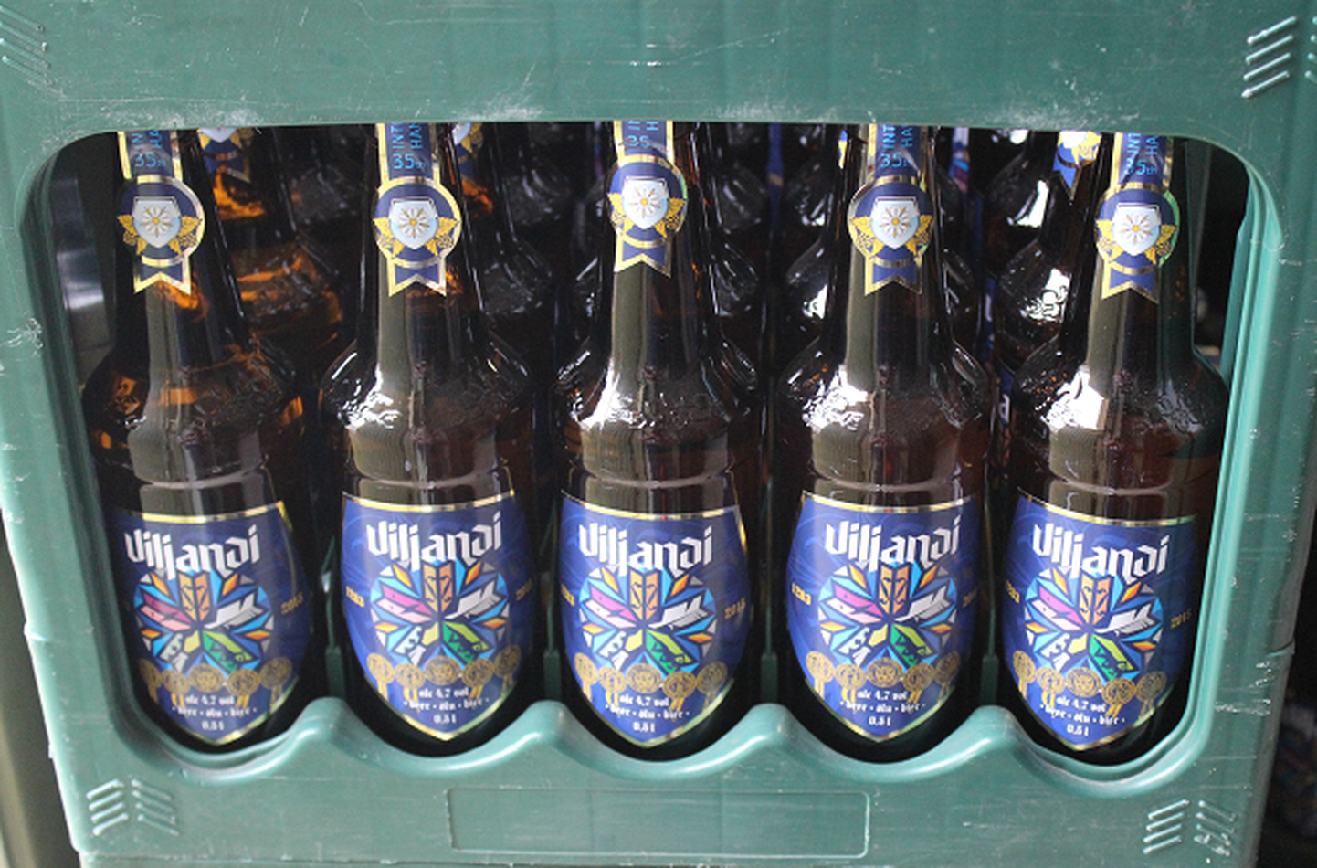 2015. aasta rahvusvaheliste hansapäevade tunnuskujundusega õlu on toodetud Tartus A. Le Coqi tehases.
