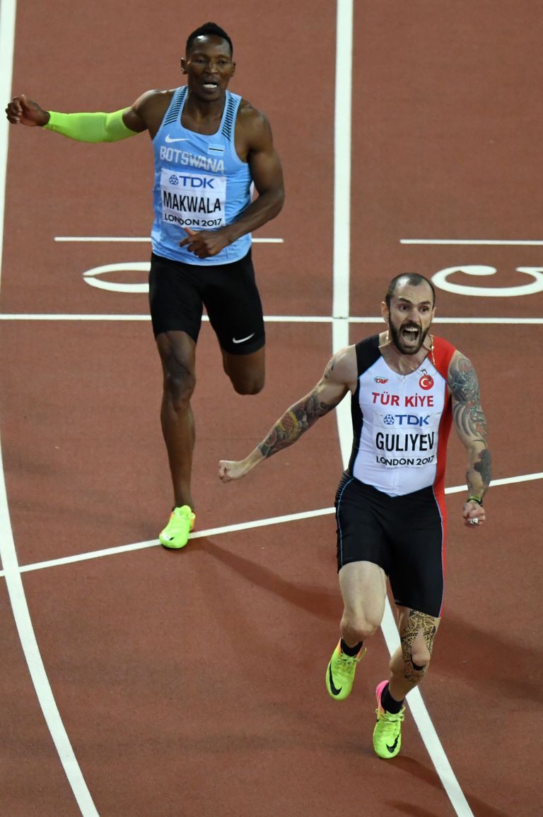 Meeste 200 meetri finaaljooks. Pildil Botswana jooksja Isaac Makwala ja Türgi jooksja Ramil Gulijev, kes sai maailmameistriks
