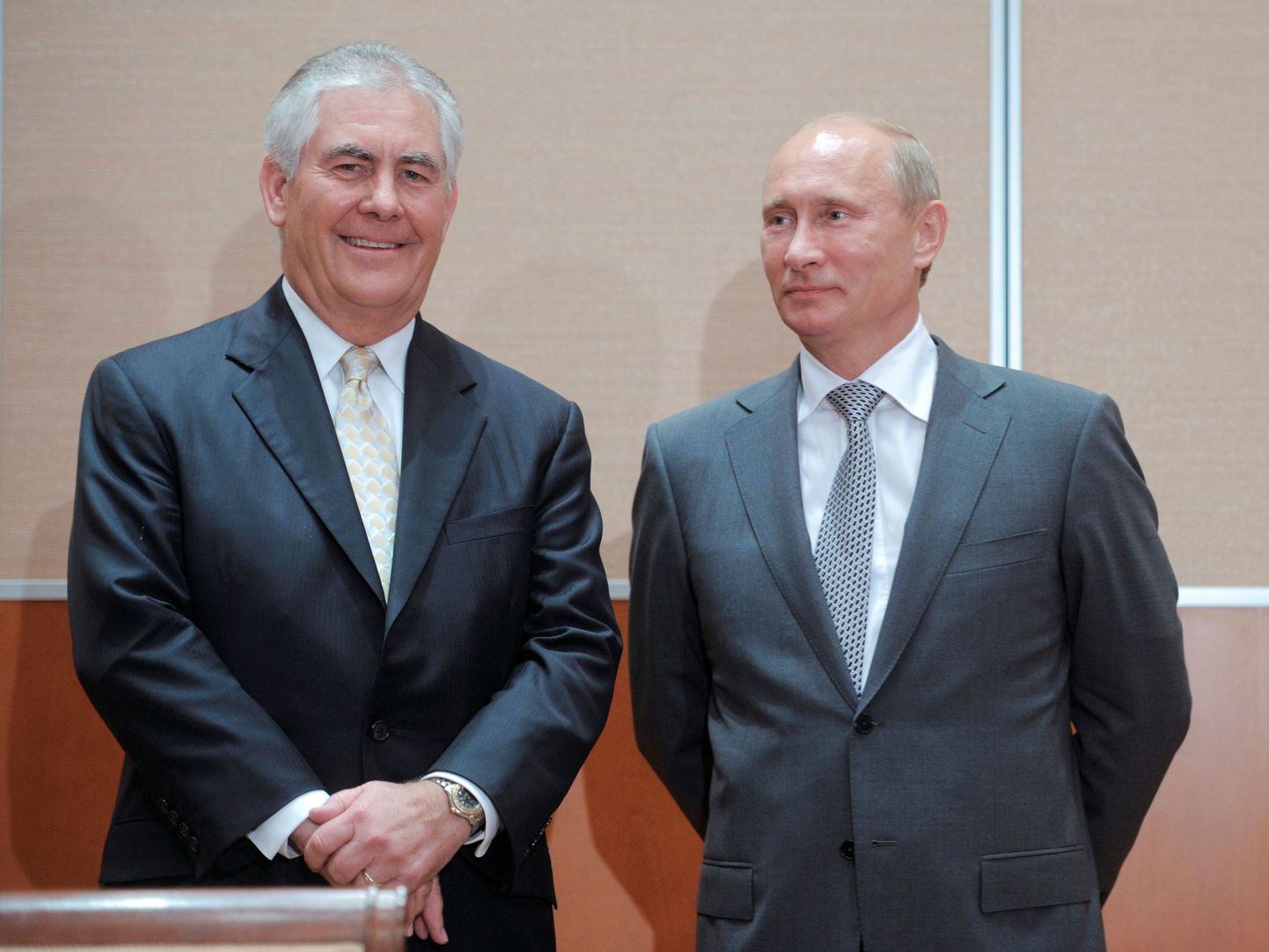 Rex Tillerson ja Vladimir Putin.
