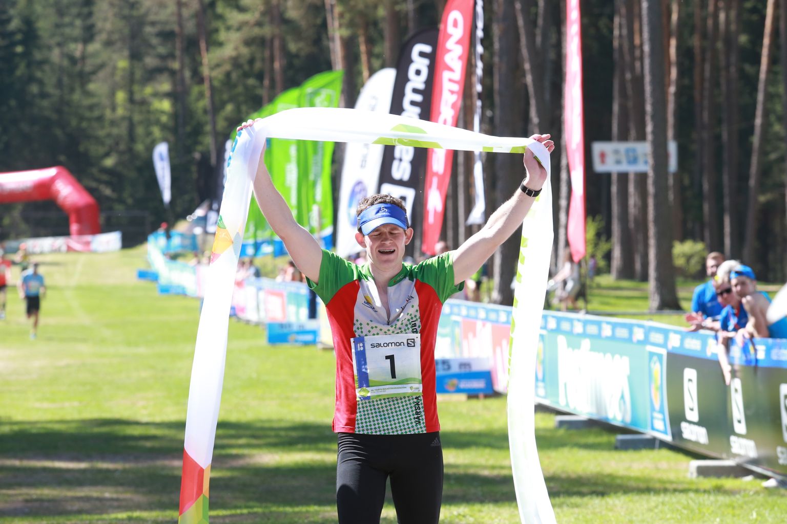 42-kilomeetri pikkuse maastikumaratoni võitis Sander Linnus.