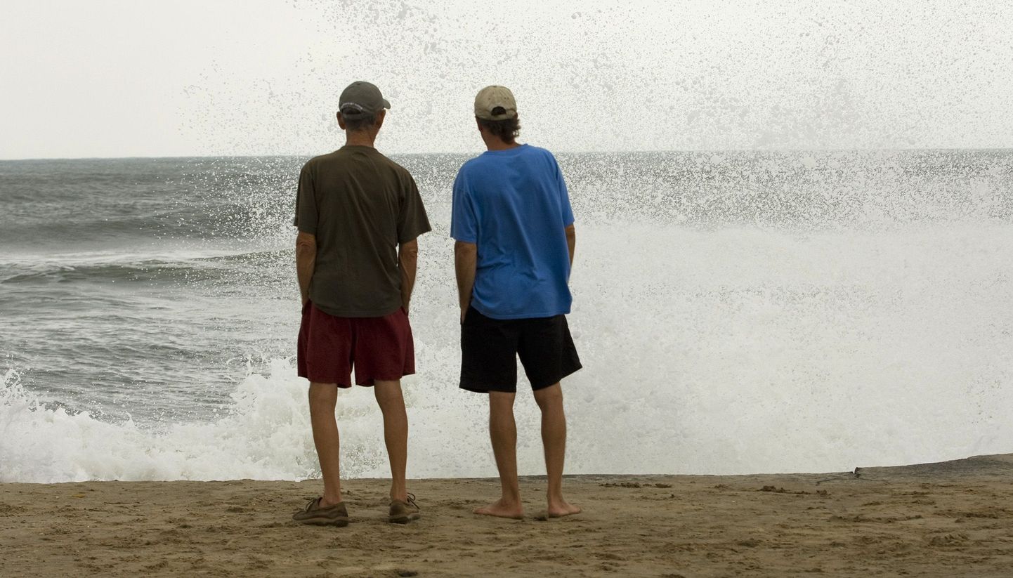 Floridas ulpisid isa ja poeg üle 12 tunni ookeanis