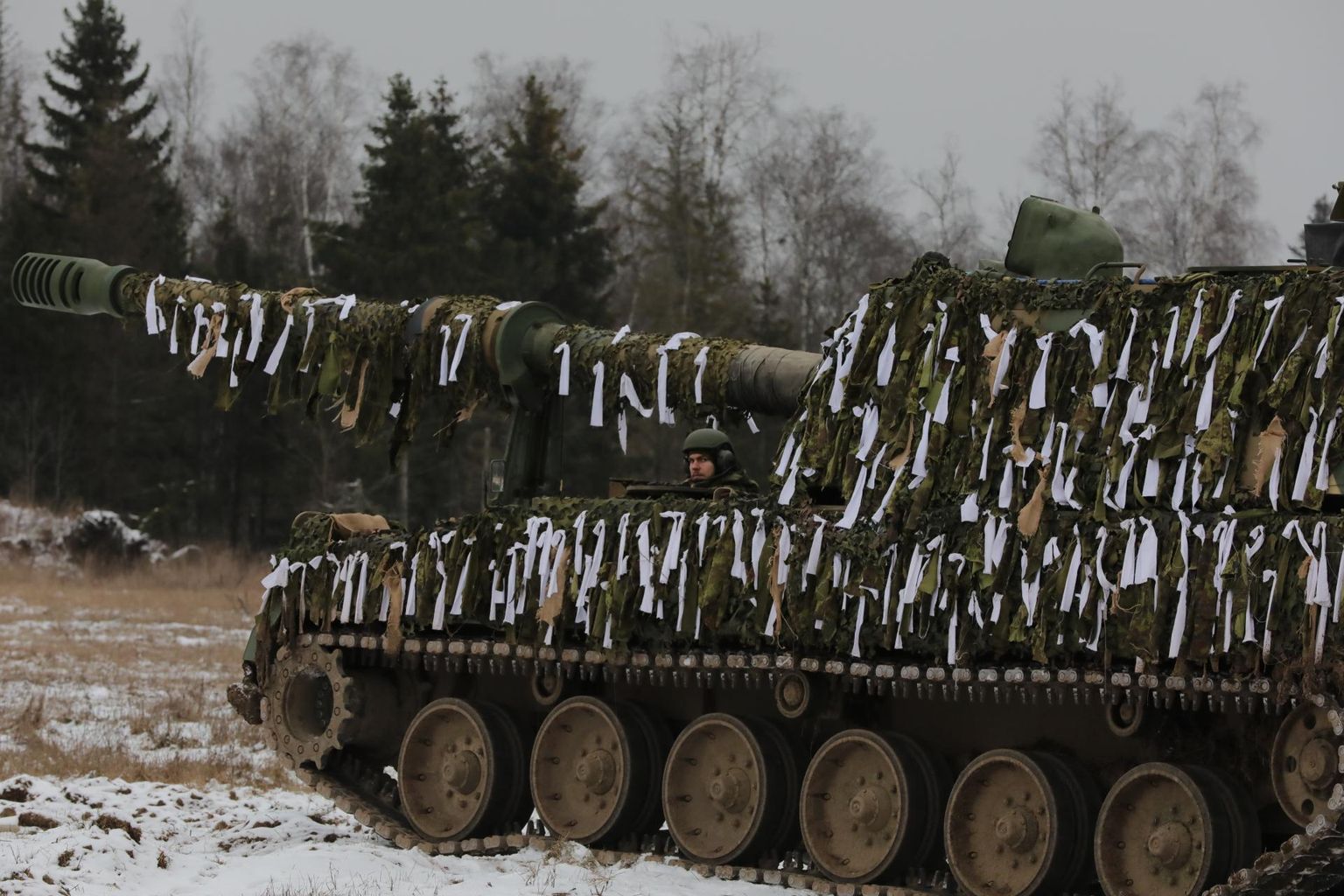 2. jalaväebrigaadi arsenali lähiaastail lisanduvad liikursuurtükid K9 Kõu hakkavad laskeharjutustel tegema Võrumaal kõige valjemat müra.