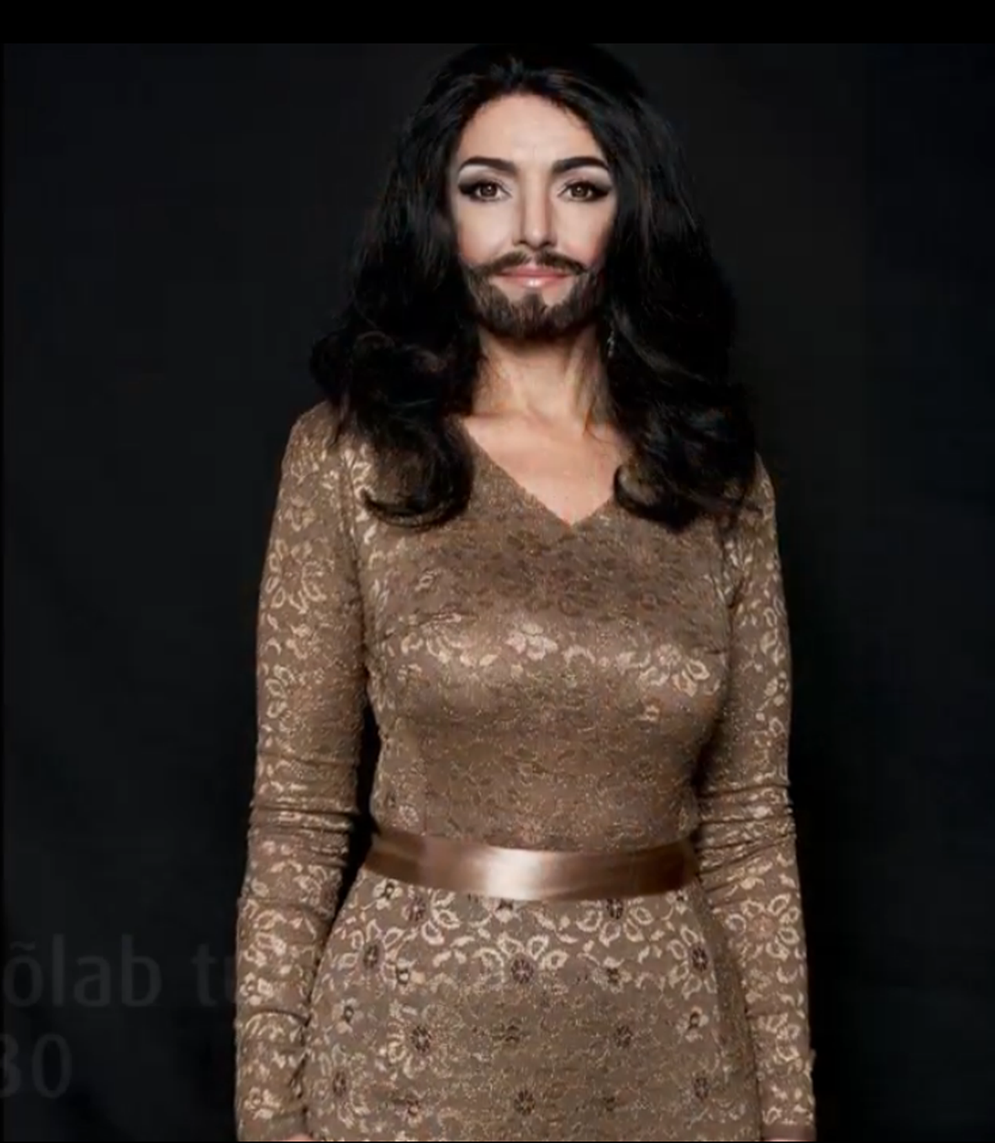 Kaunist Marju Länikust saab näosaates habemega Conchita Wurst