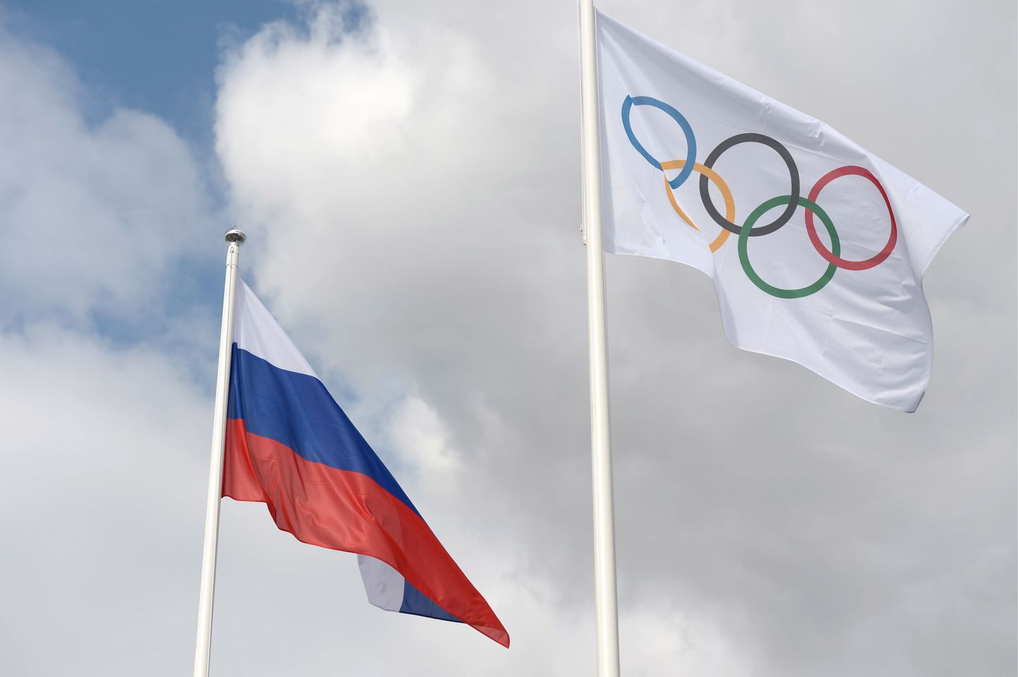 Venemaa lipp olümpiakülas