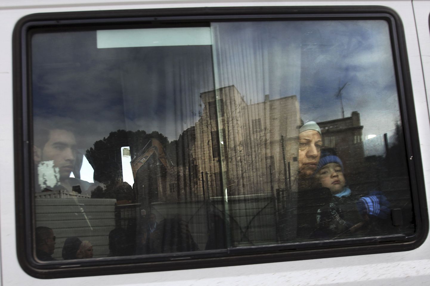 Palestiinlased Jeruusalemmas bussis.