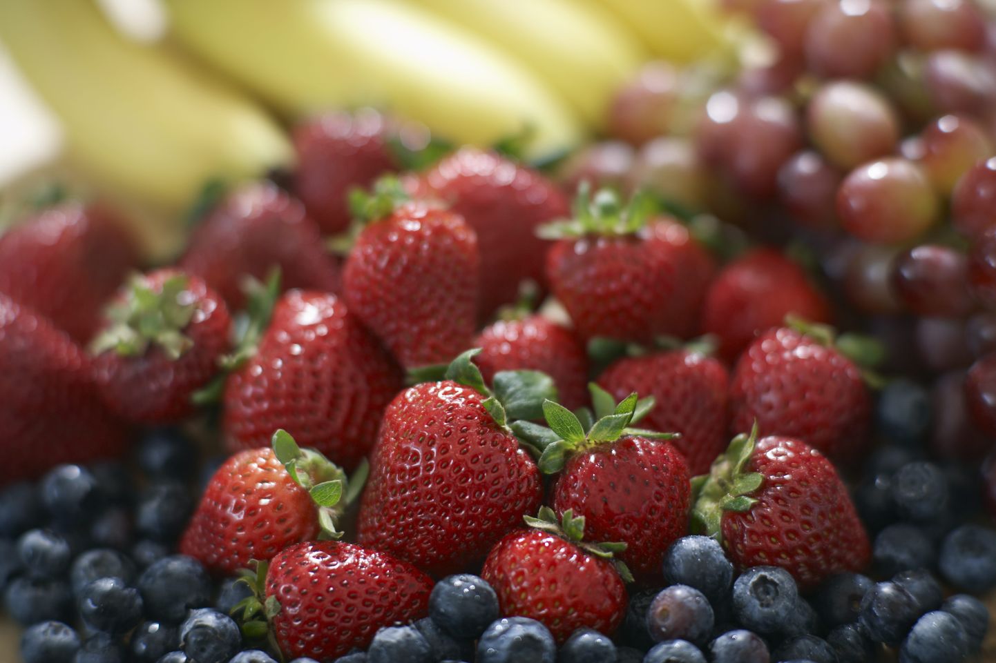 Maasikaid võib niisama süüa või neist maitsvaid toite valmistada.
