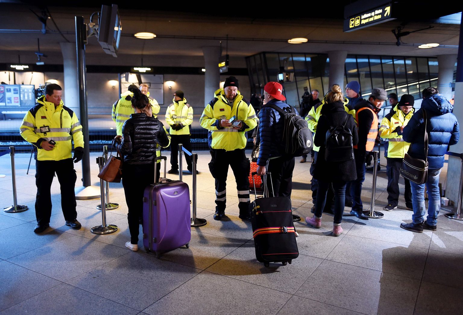 Piirikontroll Taanist Rootsi suundujatele – esimest korda pärast poolt sajandit.