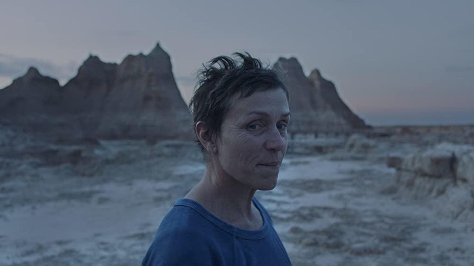 Frances McDormand Kuldlõvi võitnud filmis «Nomadland».