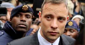 Tüdruksõbra mõrvanud Pistorius toimetati haiglasse