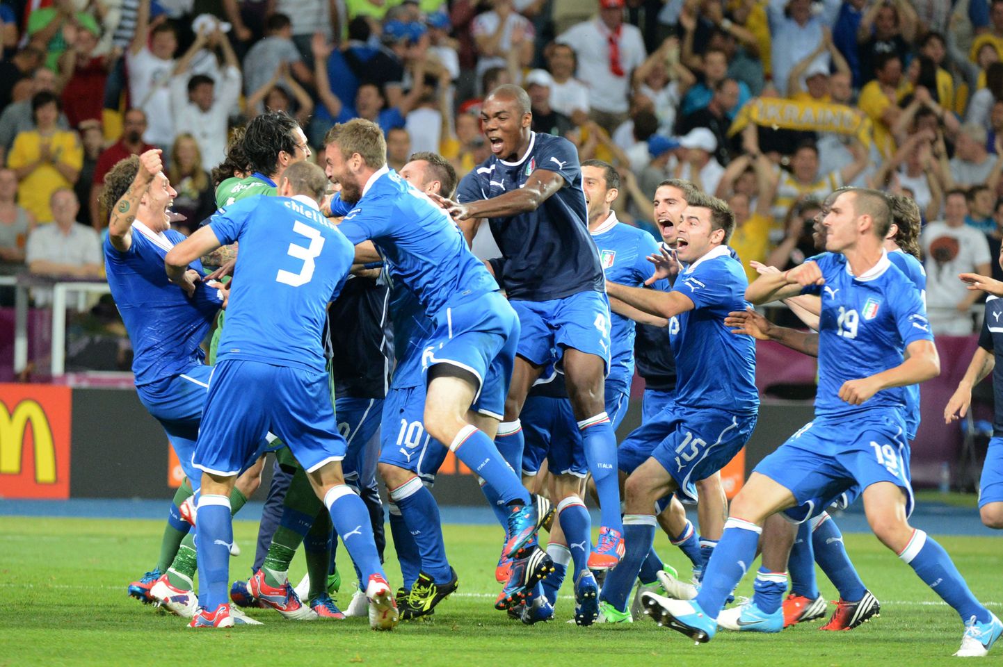 Itaalia võitis pärast penaltiseeriat Inglismaad ja kohtub poolfinaalis Saksamaaga.
