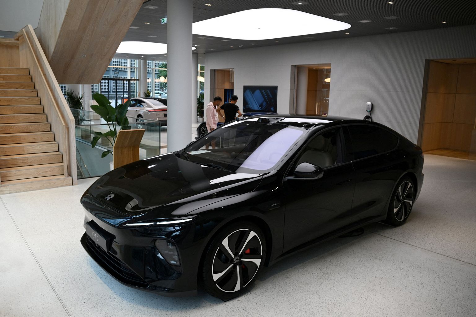 Электромобиль NIO ET7.