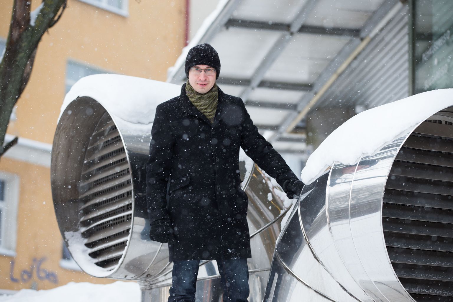 Einari Kisel Maailma Energeetikanõukogust rääkis, et tavainimesele tähendab kavandatav muudatus, et väiksema tarbimise korral tuleb ikkagi maksta kogu paketi eest.