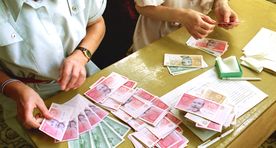 Miljoniline järjekord 25 aastat tagasi