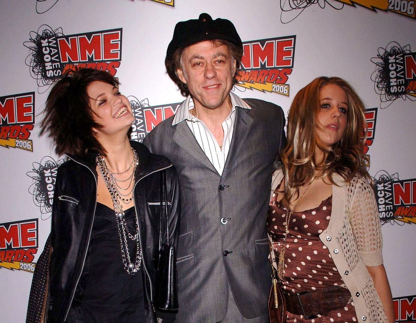 Laulja Bob Geldof tütarde Pixie ja Peaches Geldofiga 2006. aastal