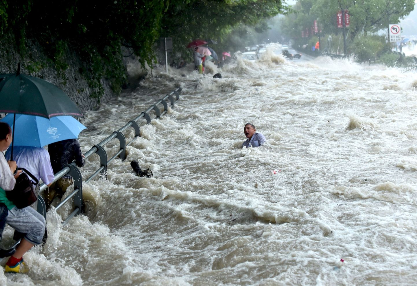 Eelmisel aastal Taiwani räsinud taifuun Dujuan.
