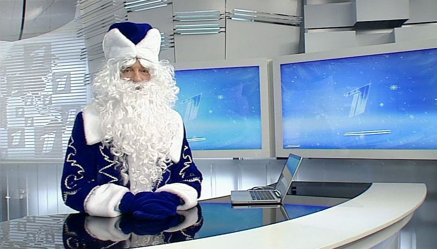 Юрий Кушпело в образе Деда Мороза.