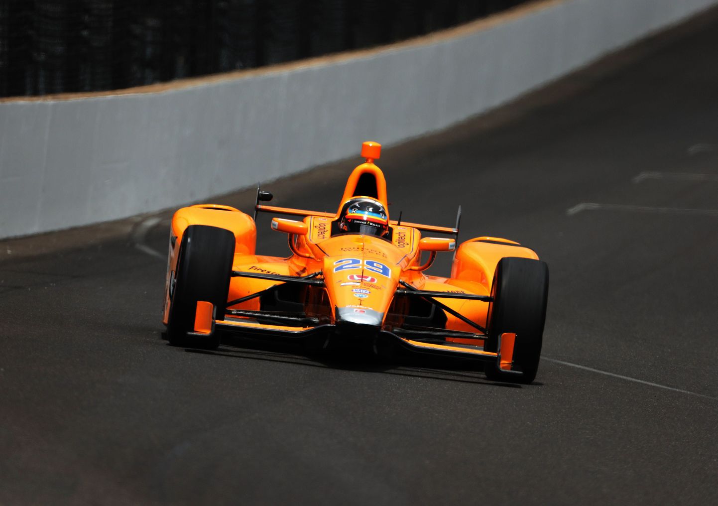 Fernando Alonso stardib Indianapolise 500 miili sõidule kõrgelt viiendalt kohalt.