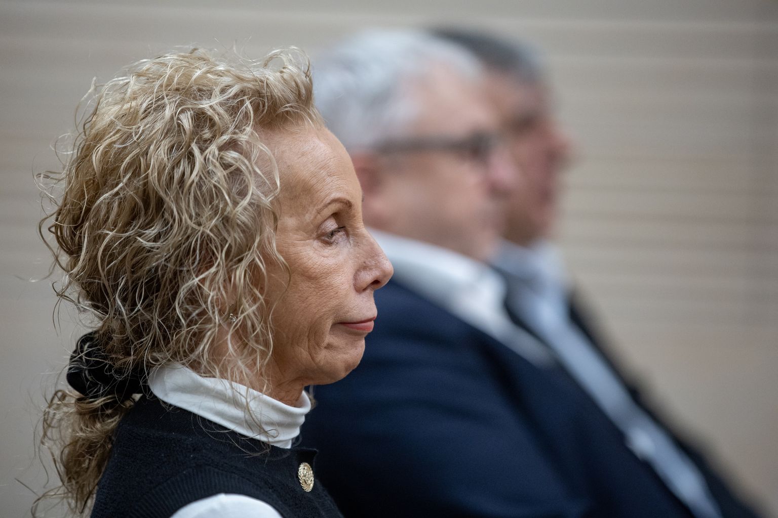 Kersti Krachti ja Hillar Tederi kohtuistung.