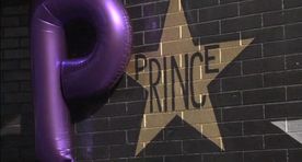 Video! Prince'i fännid meenutavad legendaarse muusiku surma-aastapäeva