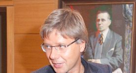 Я не поверил своим глазам, когда увидел! Локоны сына мэра Риги взбудоражили Facebook (фото)