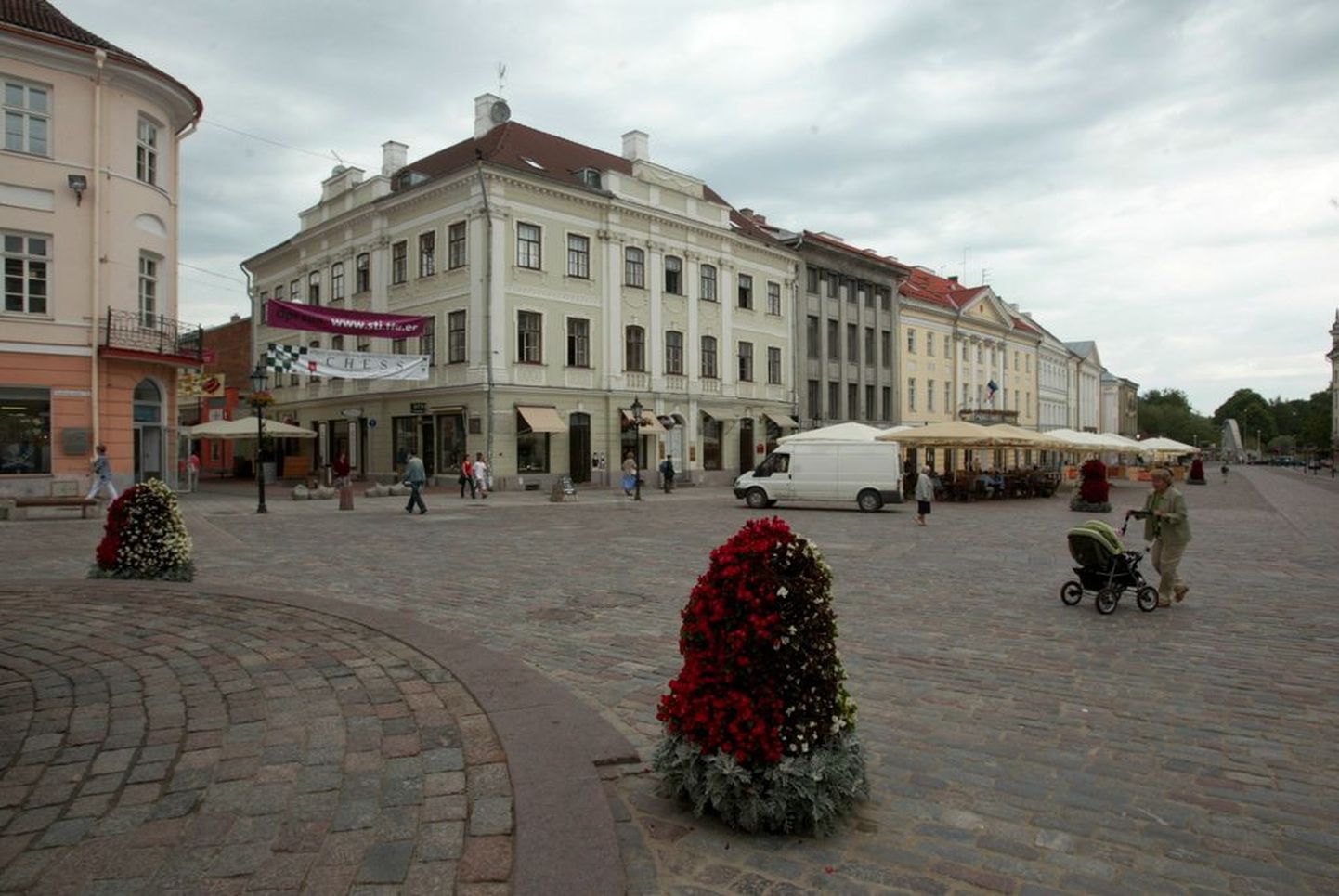 Ратушная площадь в Тарту.
