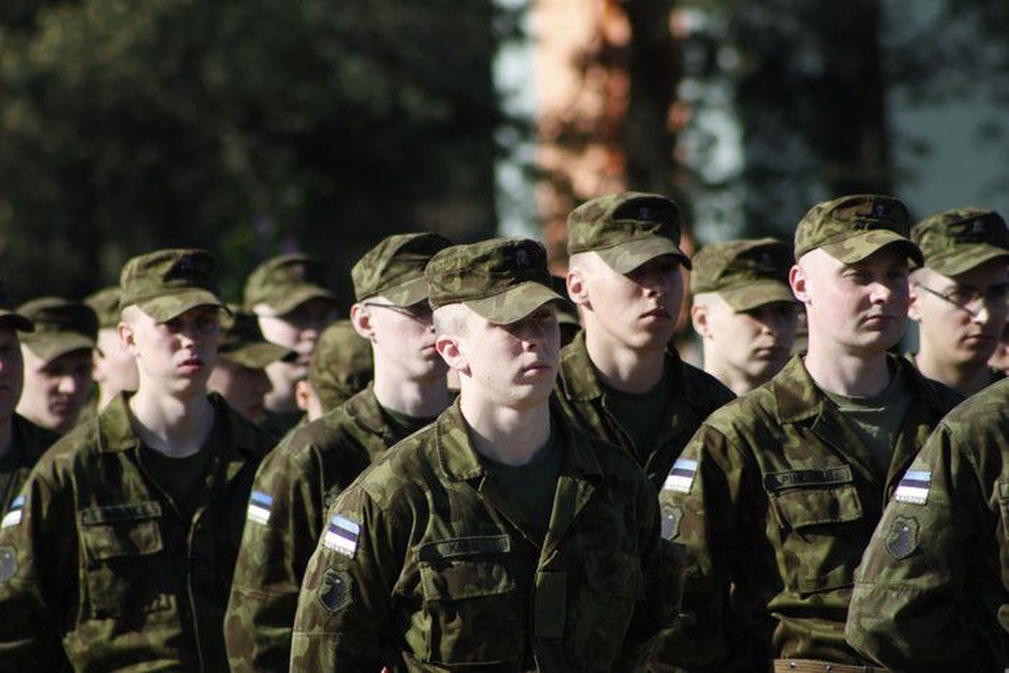 Kuperjanovi jalaväepataljonis 2011-2012 teeninud ajateenijate viimane pidulik rivistus.