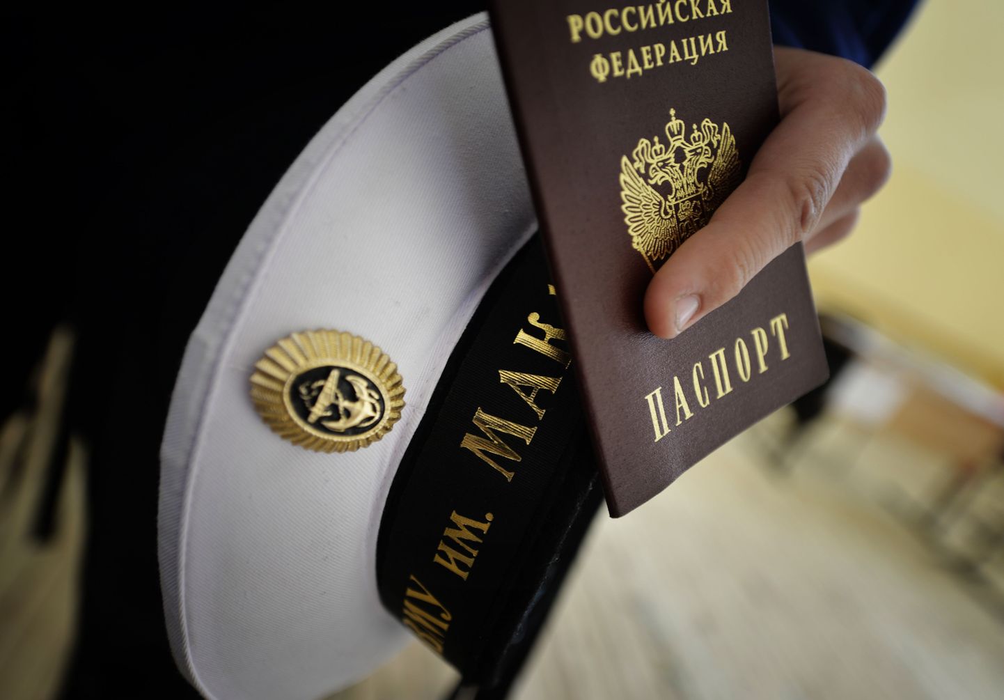 Vene mereväekooli kadett passiga.