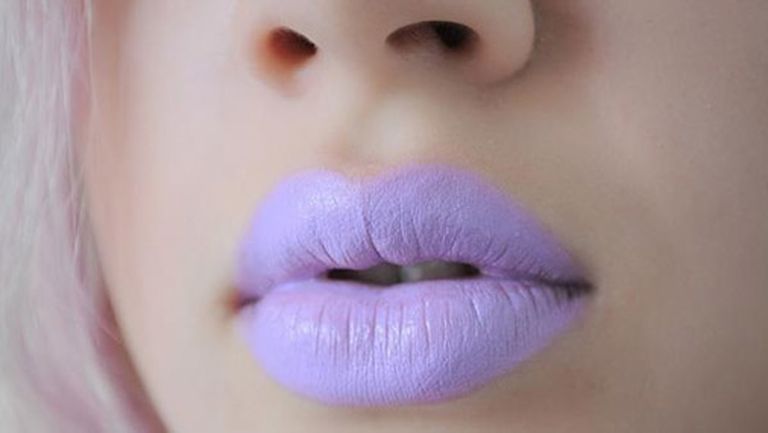 Violetas lūpas