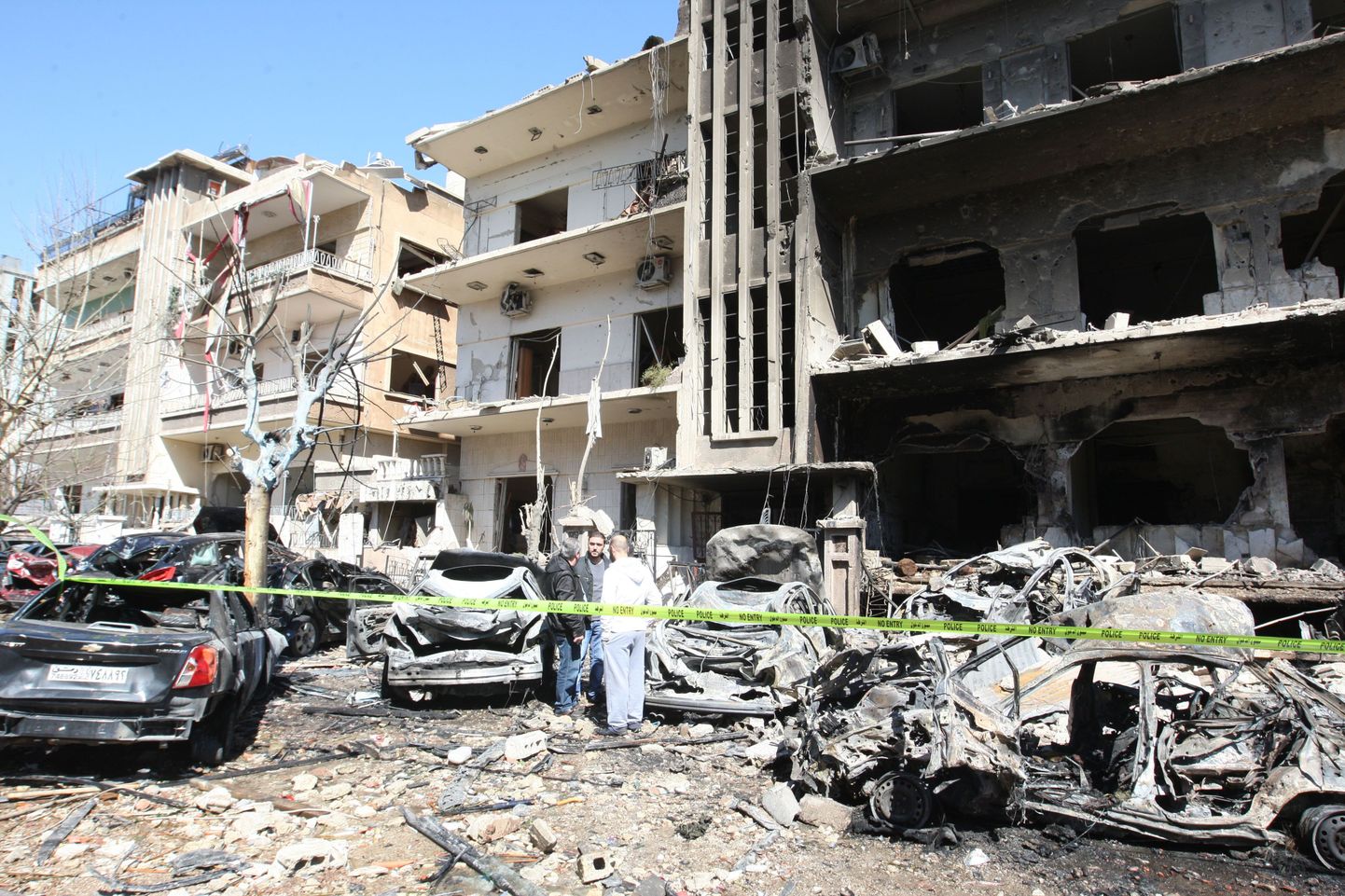 Разрушения после терактов (Дамаск). Снимок сделан 17 марта 2012 года