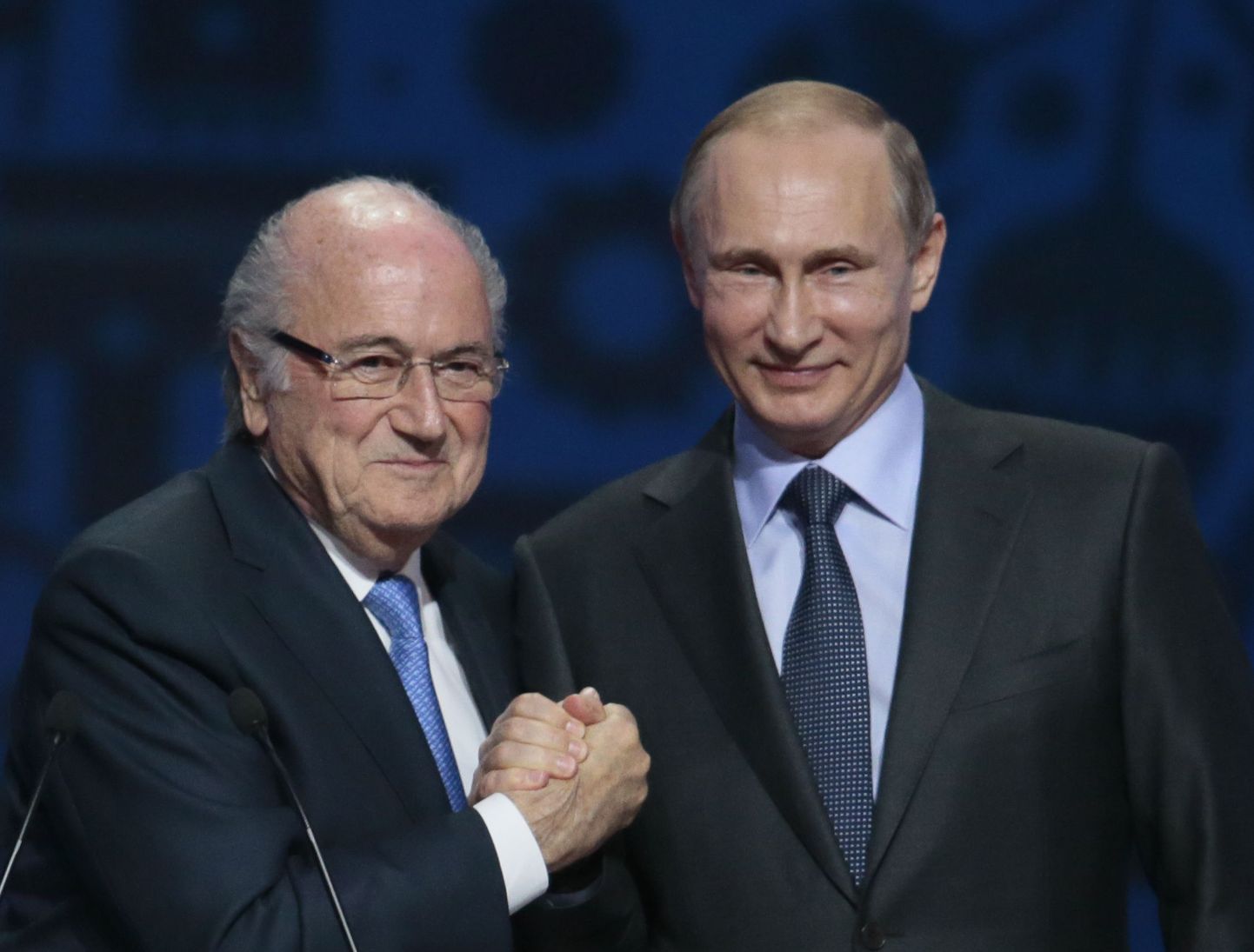 Sepp Blatter (vasakul) ja Vladimir Putin