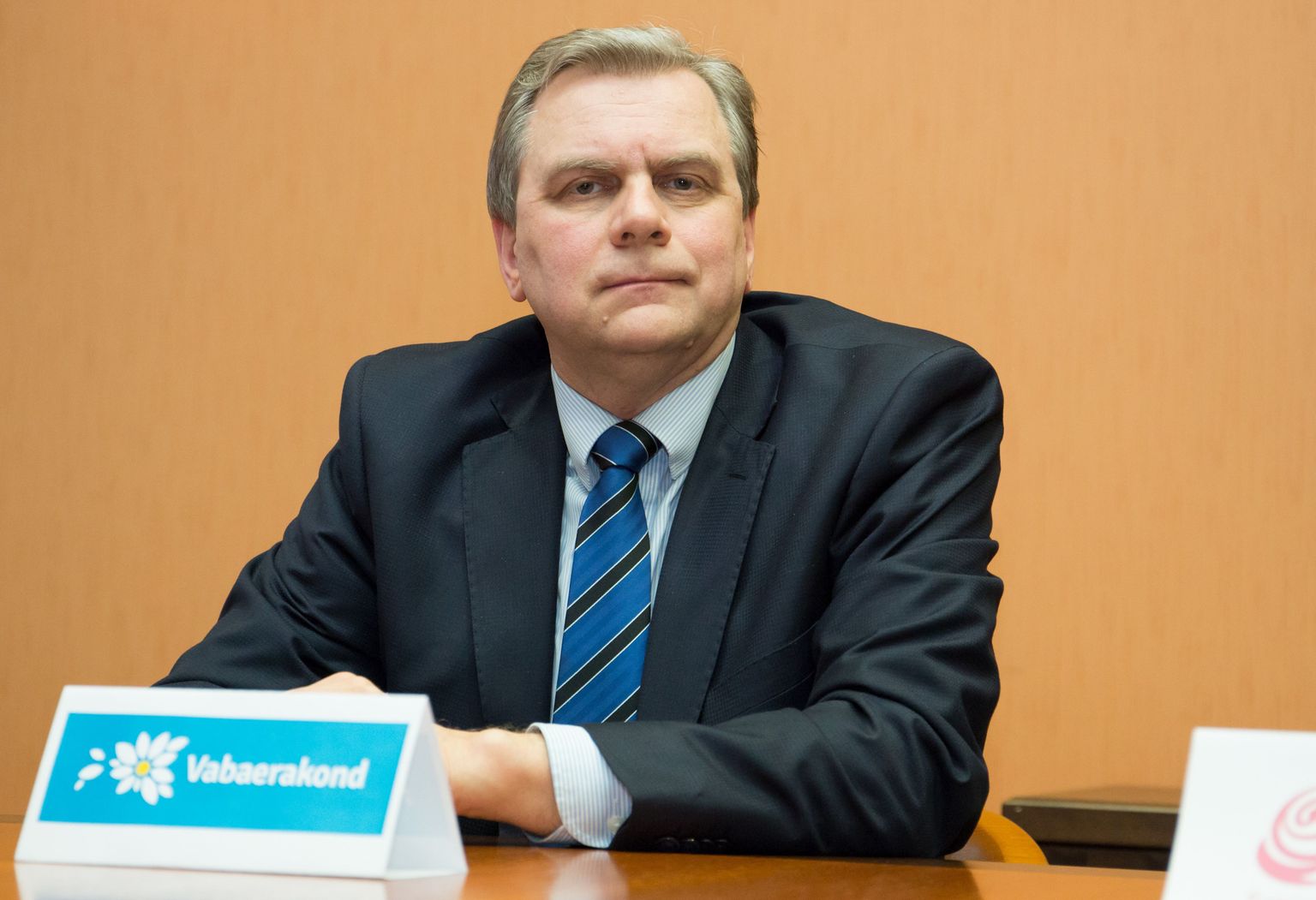 Андрес Херкель.