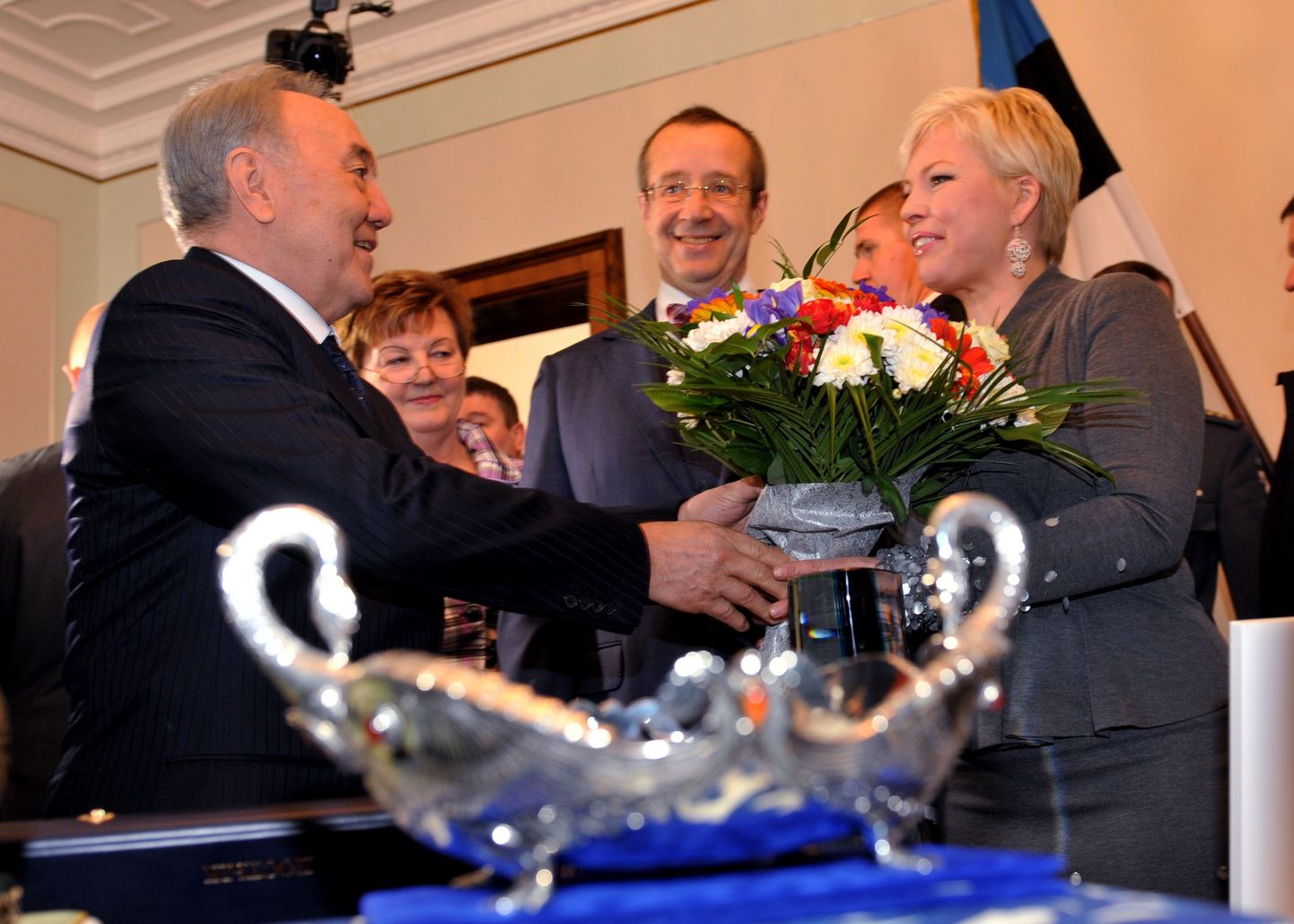Президент Казахстана Нурсултан Назарбаев встретился с эстонским коллегой.