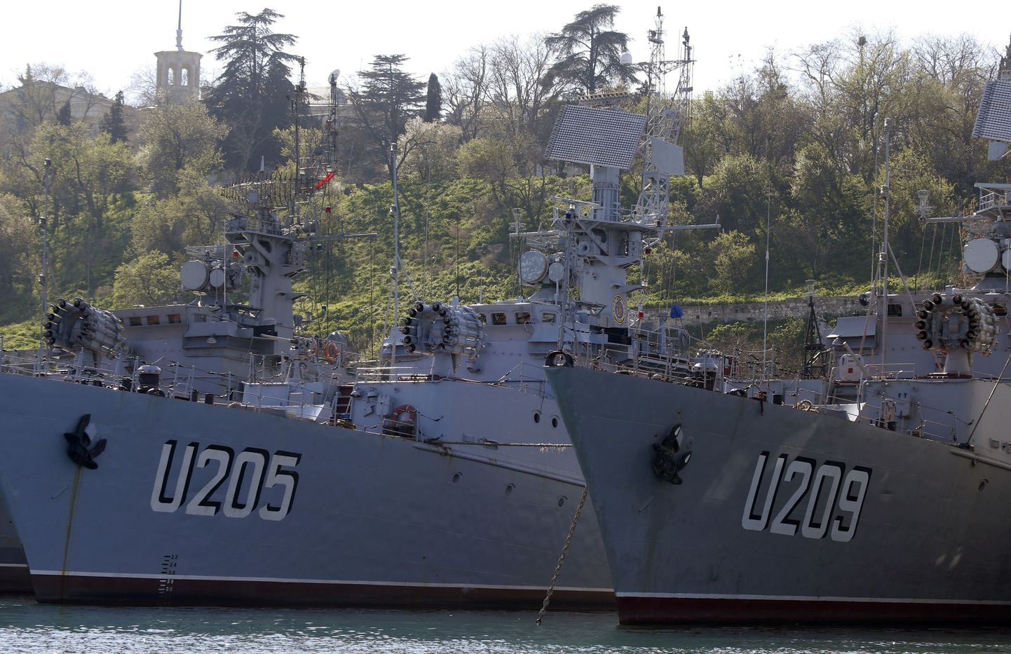 Ukraina mereväele kuulunud Lursk ja  Ternopol sõidavad nüüd samuti Vene lipu all.