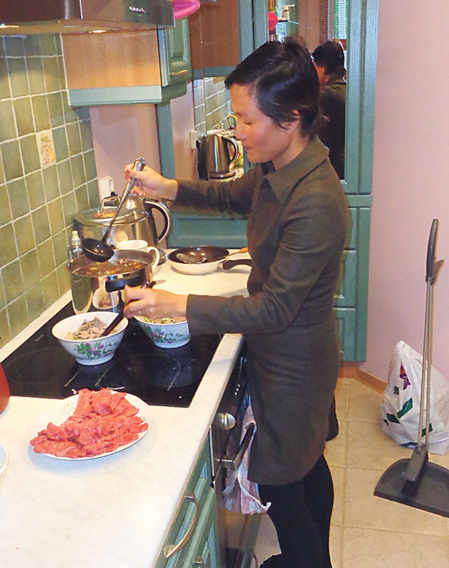 Vietnamlanna My armastas igal võimalusel köögis toimetada ja näidata, mida süüakse tema kodumaal.