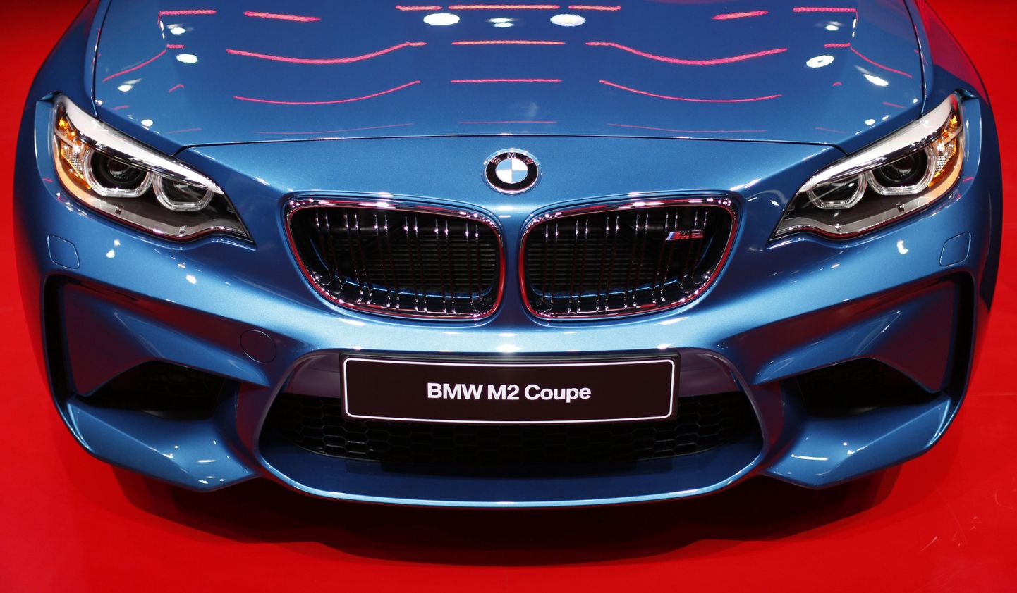 BMW M2 Coupe on siiski veel tagaveoline