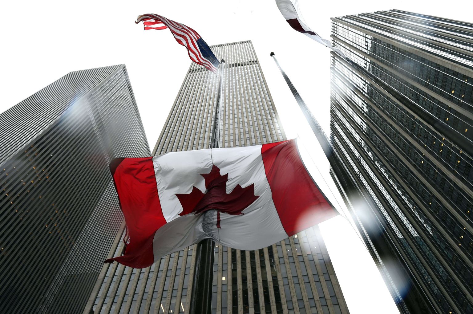 Kanada ja USA lipud New Yorgis