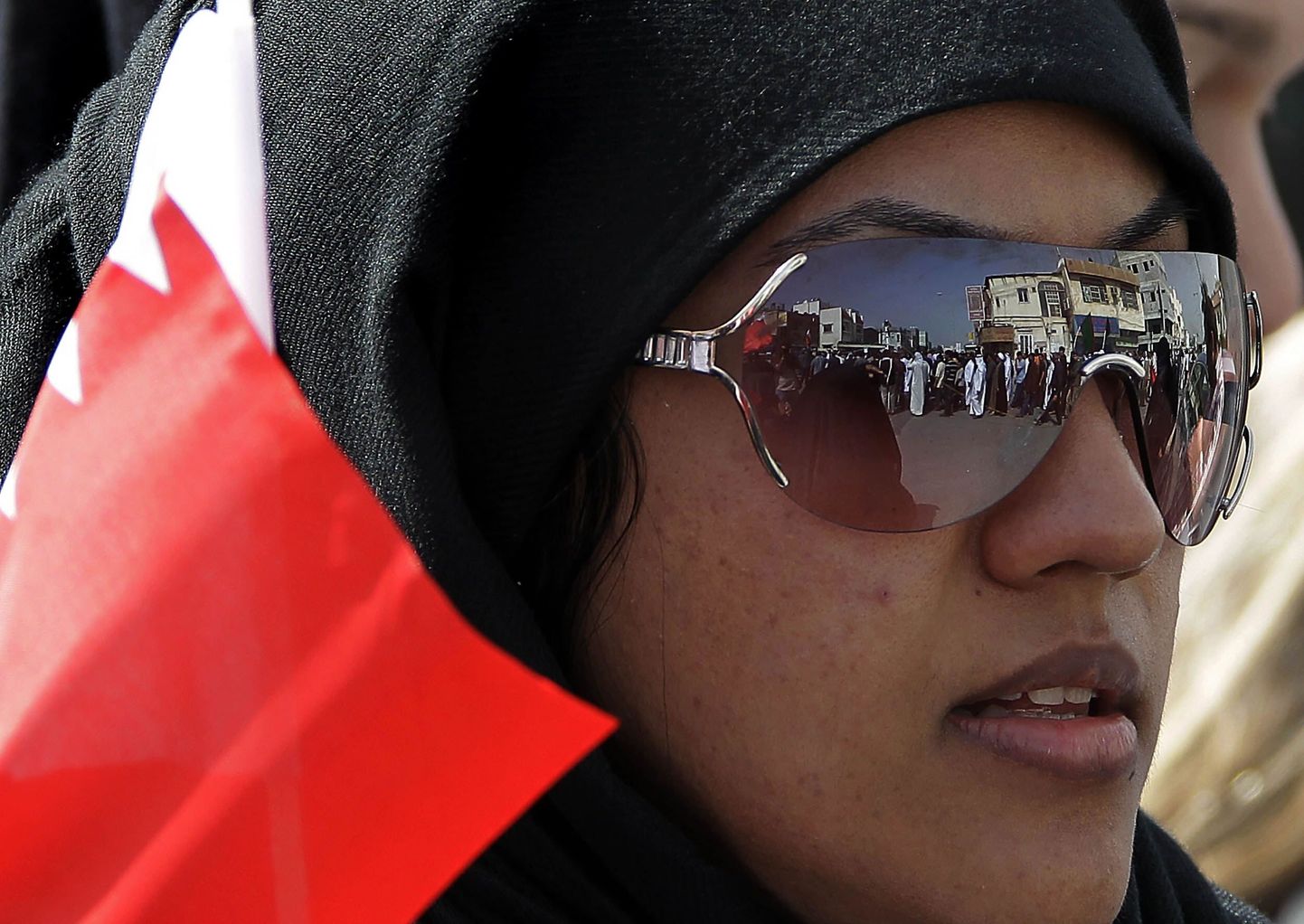 Bahreini printsessi süüdistatakse demokraatia pooldajate piinamises