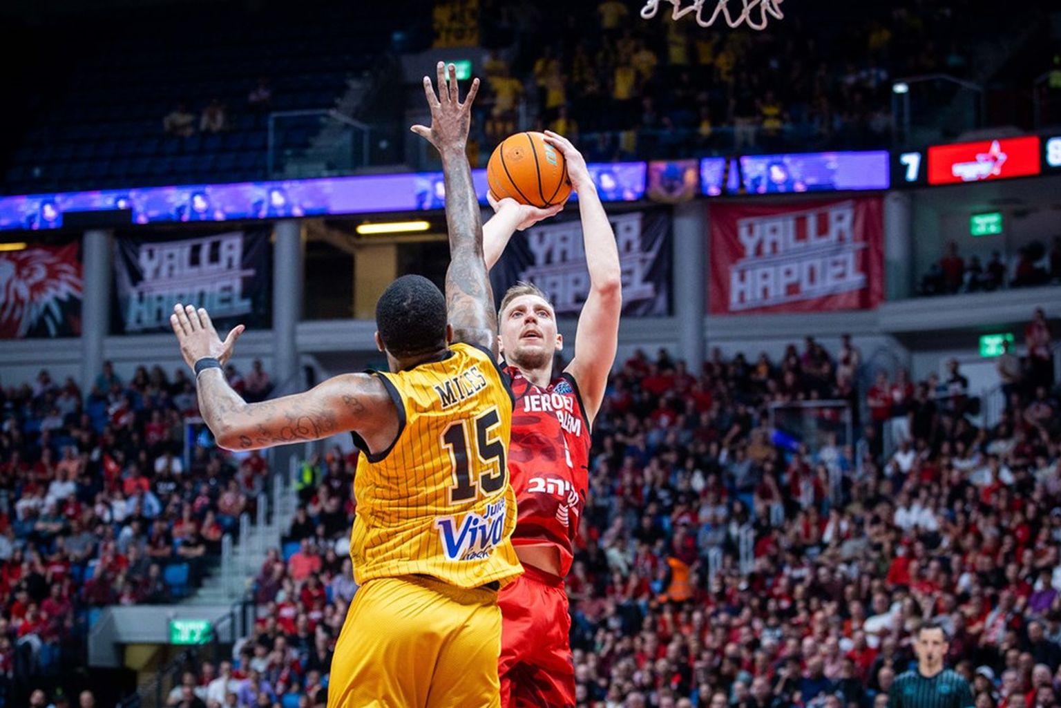 Latvijas basketbolists Mareks Mejeris