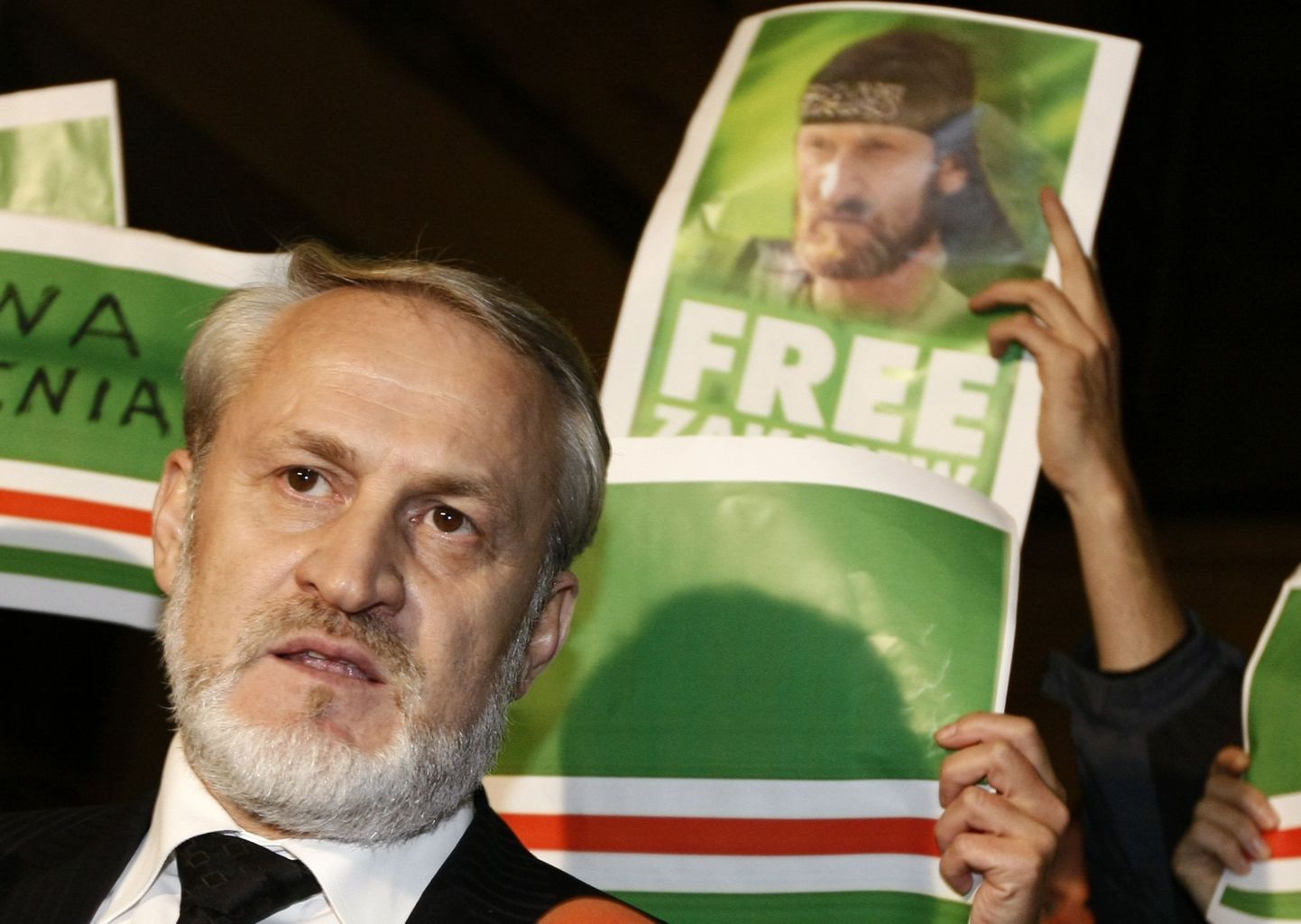 17 сентября суд в Варшаве освободил Ахмеда Закаева.