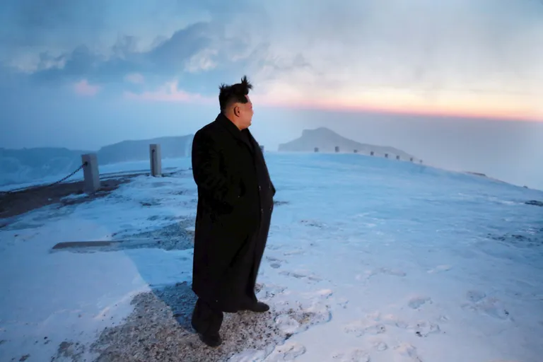 Kim Jong-un mõned aastad tagasi Paektu tipus